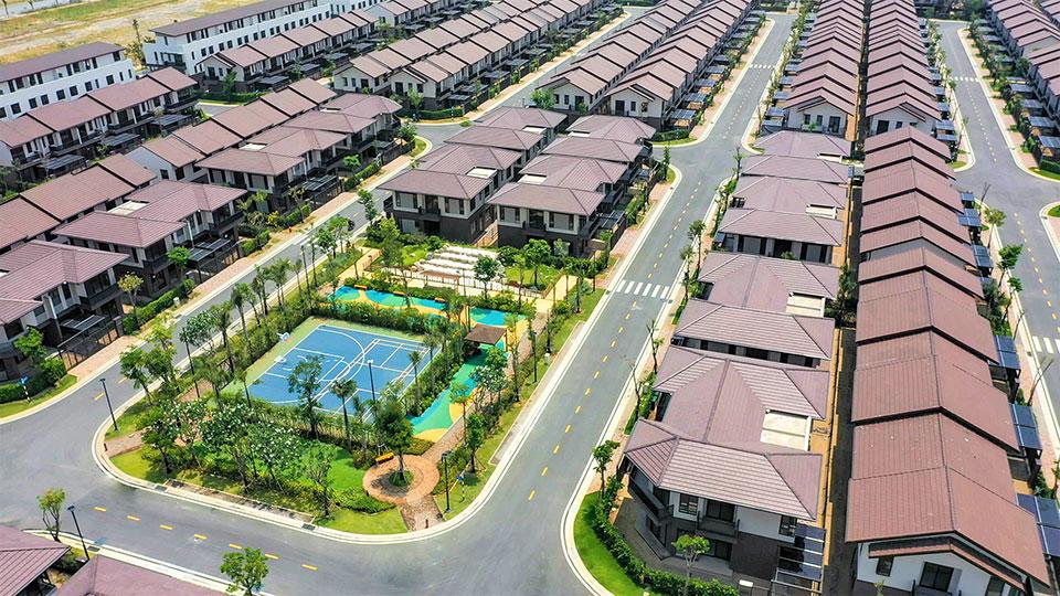 Thép đông hưng sài gòn, thép xây dựng đông hưng sài gòn, thép dây cuộn đông hưng sài gòn, thép ống hộp đông hưng sài gòn, thép tấm hình đông hưng sài gòn, thép cuộn kéo nguội đông hưng sài gòn, dong hung steel, dong hung sai gon steel, reinforcement steel in viet nam, wire rod in viet nam, cold drawn wire in viet nam, reinforcement steel in sai gon, wire rod in sai gon, cold drawn wire in sai gon, steel pipe in sai gon/ viet nam, tie wire in sai gon/ viet nam